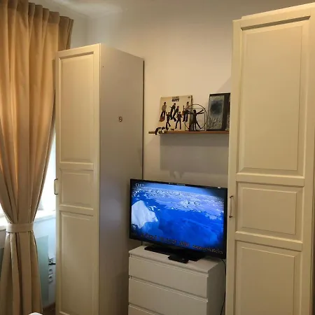 Bright On Zizkov, 7 Min To The Center Appartement Prague