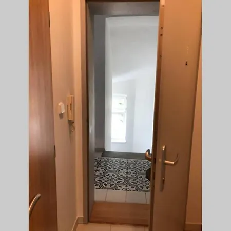 Appartement Bright On Zizkov, 7 Min To The Center *
